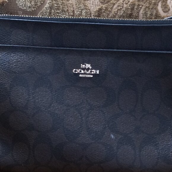 👉FREE SHIPPING! Coach New York Signature Canvas Crossbody Bag(No Tag) - Picture 2 of 14